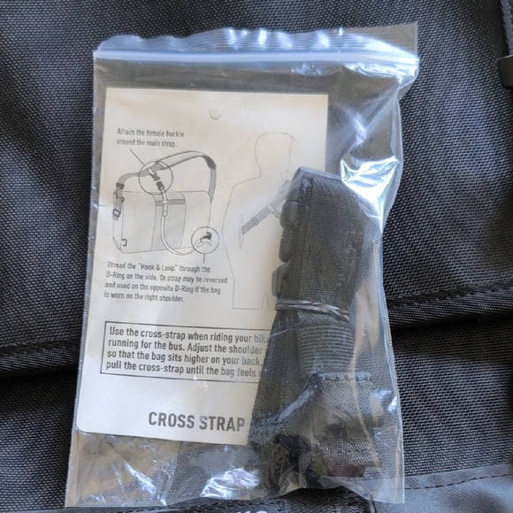 Timbuk2 Black Messenger Bag with Durable Design - Picture 7 of 13